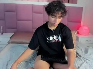 Chaturbate Adult Video Chat of honeymoon_sariel