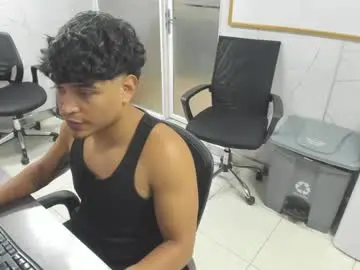 Chaturbate Adult Webcam of alekzamo