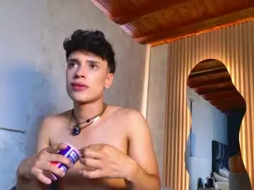 Chaturbate Live Sex Cam of ander_ashford77
