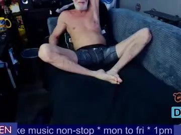 Chaturbate Watch Live Sex Cams of kiveuxmakeu