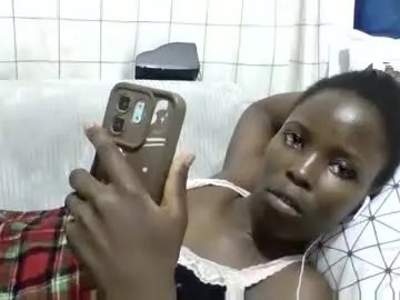 Chaturbate Live Sex of pretty_petite_ebony