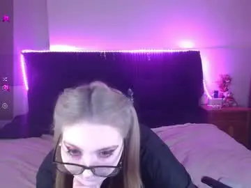 Chaturbate Best live sex cam show of shysweetrish