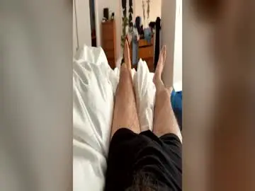 Chaturbate Live Porn of benz10001