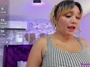 Chaturbate Live Sex Cam of violeta_medina