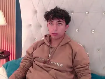 Chaturbate Adult Webcam of aiden_rivers_