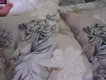 Chaturbate Live Sex Cam of renecatino