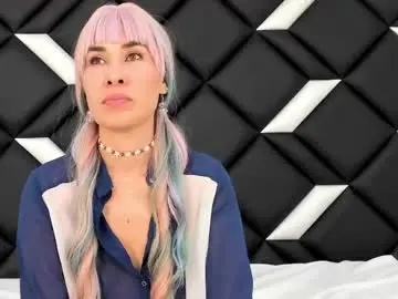 Chaturbate Watch Live Sex Cams of carlalinares