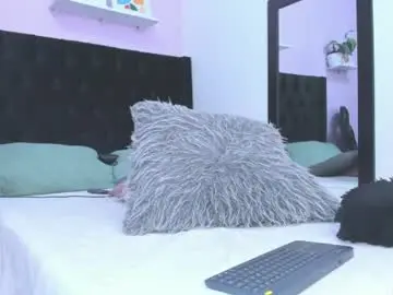 Chaturbate Sex Chat of andrew_restrepo