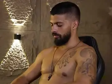 Chaturbate Live Sex Cam of dann_saenz