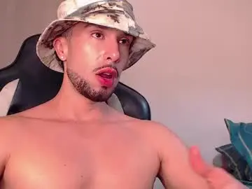 Chaturbate Live Porn of danielsantosbubleaz