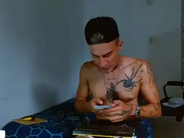 Chaturbate Live Sex of bray_hotboy