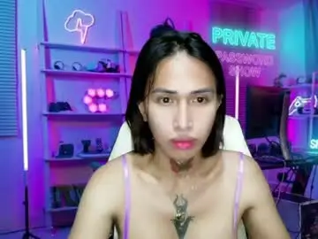 Chaturbate Live Porn of snow_2000