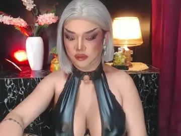Chaturbate Adult Webcams of hugecockchristine