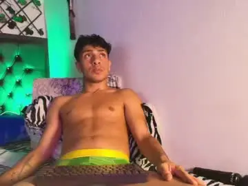 Chaturbate Adult Video Chat of maxi_and_evan
