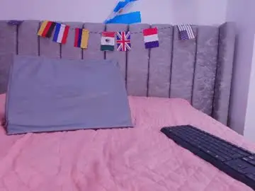 Chaturbate Watch Live Sex Cams of tinkerbell_1