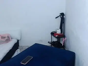 Chaturbate Watch Live Sex Cams of isabella_hots