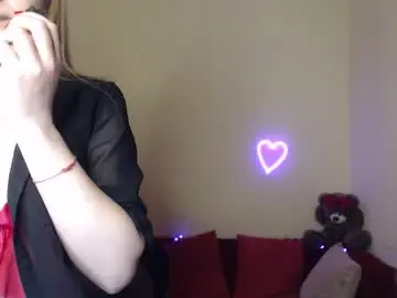 Chaturbate Live Sex of mikkey_mouse8