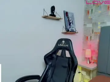 Chaturbate Live Sex Cam of flaquito___