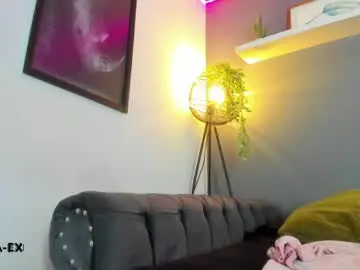 Chaturbate Live Porn of kira_exe