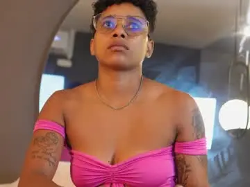 Chaturbate Free Porn Cam of kelly__thomson