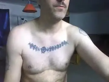Chaturbate Live Sex Cam of tdiddy222