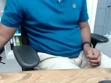 Chaturbate Live Porn of joe765shades