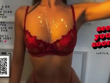 Chaturbate Watch Live Sex Cams of lucylia_