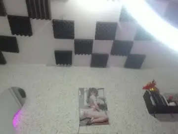 Chaturbate Best live sex cam show of mily_lu