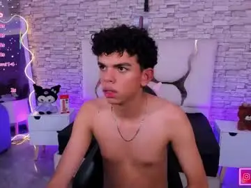 Chaturbate Sex Chat of keahi_tay