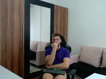 Chaturbate Adult Webcam of darius_94
