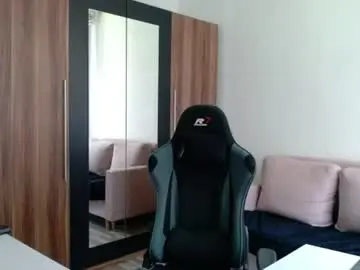 Chaturbate Live Porn of darius_94