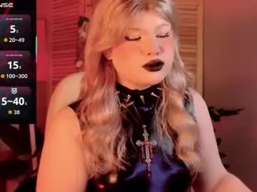 Chaturbate Live Sex Cam of lilithnelson