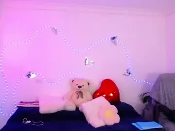 Chaturbate Free Live Porn of mia_cute_girl