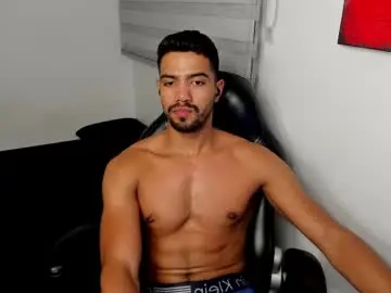 Chaturbate Free Porn Cam of simple_guyy
