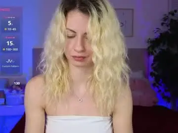 Chaturbate Free Porn Cam of fallen_ange1l