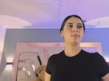 Chaturbate Live Sex of natachadiaz1