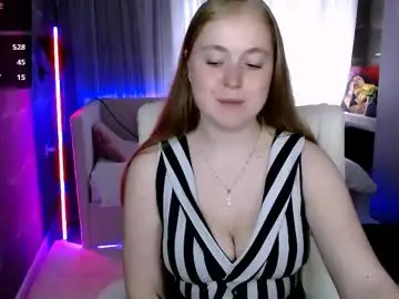 Chaturbate Live Sex Cam of tori_blond