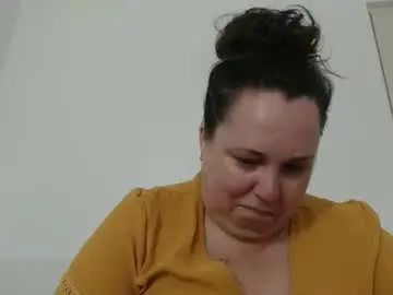 Chaturbate Live Sex Cam of carlaruth