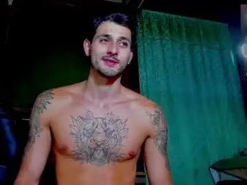 Chaturbate Adult Webcams of alejo_323__