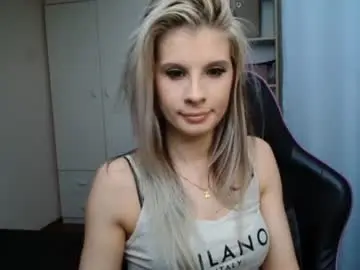 Chaturbate Watch Live Sex Cams of kristineamore