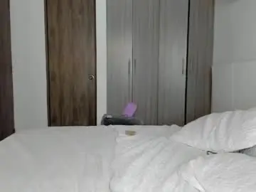 Chaturbate Live Porn of valenjonex