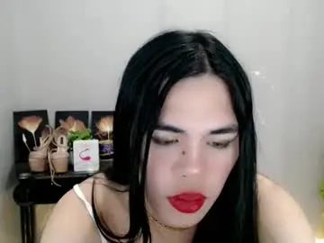 Chaturbate Live Sex Cam of enchantress_mia03
