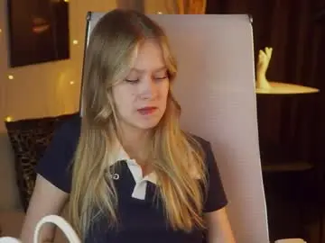 Chaturbate Live Sex Cam of evemundie