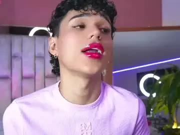 Chaturbate Free Porn Cam of kai_onfire