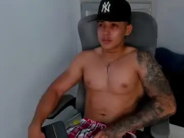 Chaturbate Watch Live Sex Cams of lunay_xtreemboy