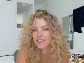 Chaturbate Best Webcam of theislandgirl