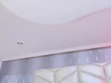 Chaturbate Live Sex Cam of vixen_flutter