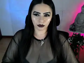 Chaturbate Live Sex Cam of emili_evans_