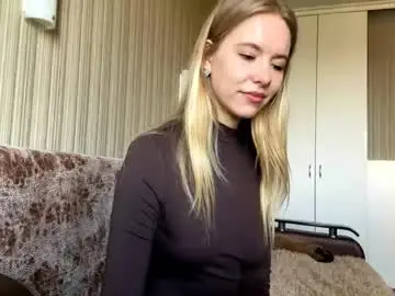 Chaturbate Nude Webcam of iveydiefendorf