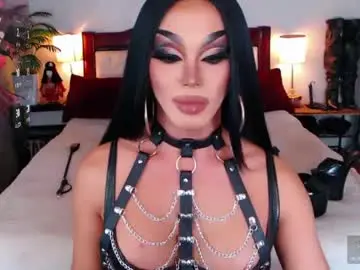 Chaturbate Live Sex Cam of jenifers_body